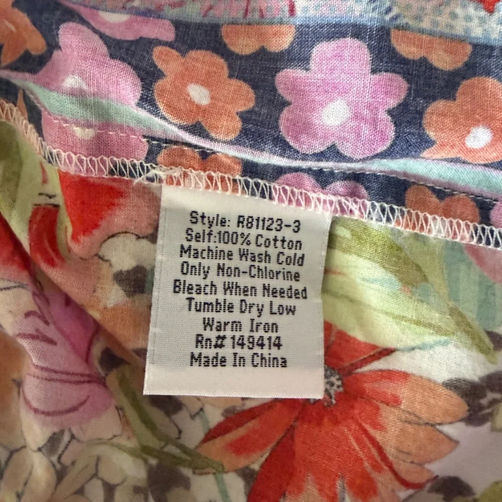 Johnny Was Wild Garden Cotton Shorts Size L - Picture 5 of 9